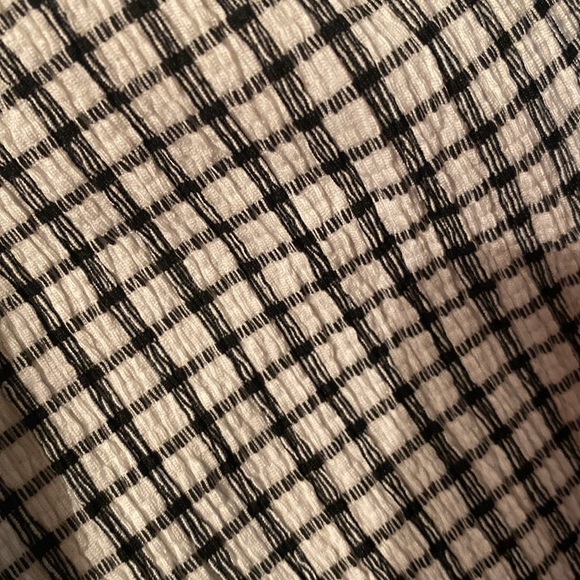 Zara Black & White Blouse - Picture 4 of 4